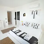 çamlık 87 Ayvalık Hotel Ayvalı