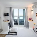 Hotel çamlık 87 Ayvalık