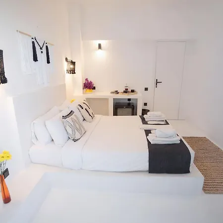 Camlik 87 Hotel Ayvalik