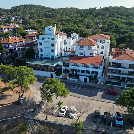 Hotel çamlık 87 Ayvalık 3*
