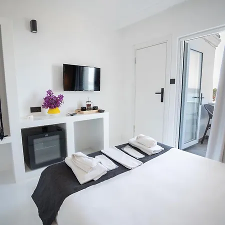 Camlik 87 Hotel Ayvalı