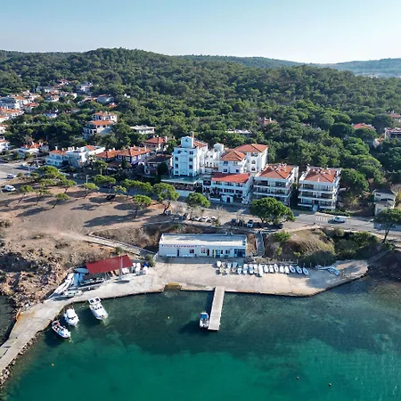 Camlik 87 Hotel Ayvalı